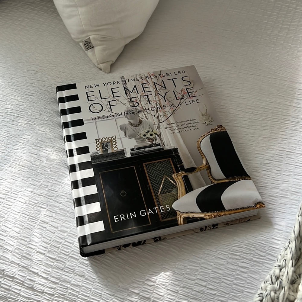 Decor book